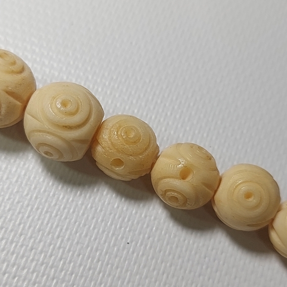Vegetable Ivory Hand Carved Tagua Nut Beaded Necklace - Picture 4 of 6